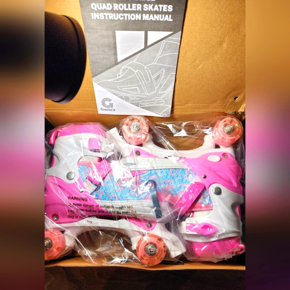 NEW PINK Light Up wheel Gonex Adjustable Skates Blades Roller Skates Girls Kid